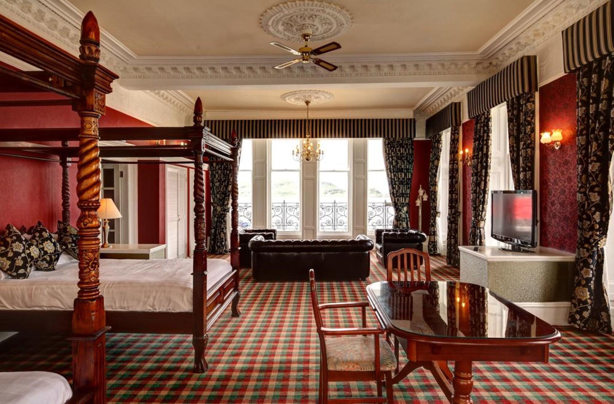 Columba Hotel