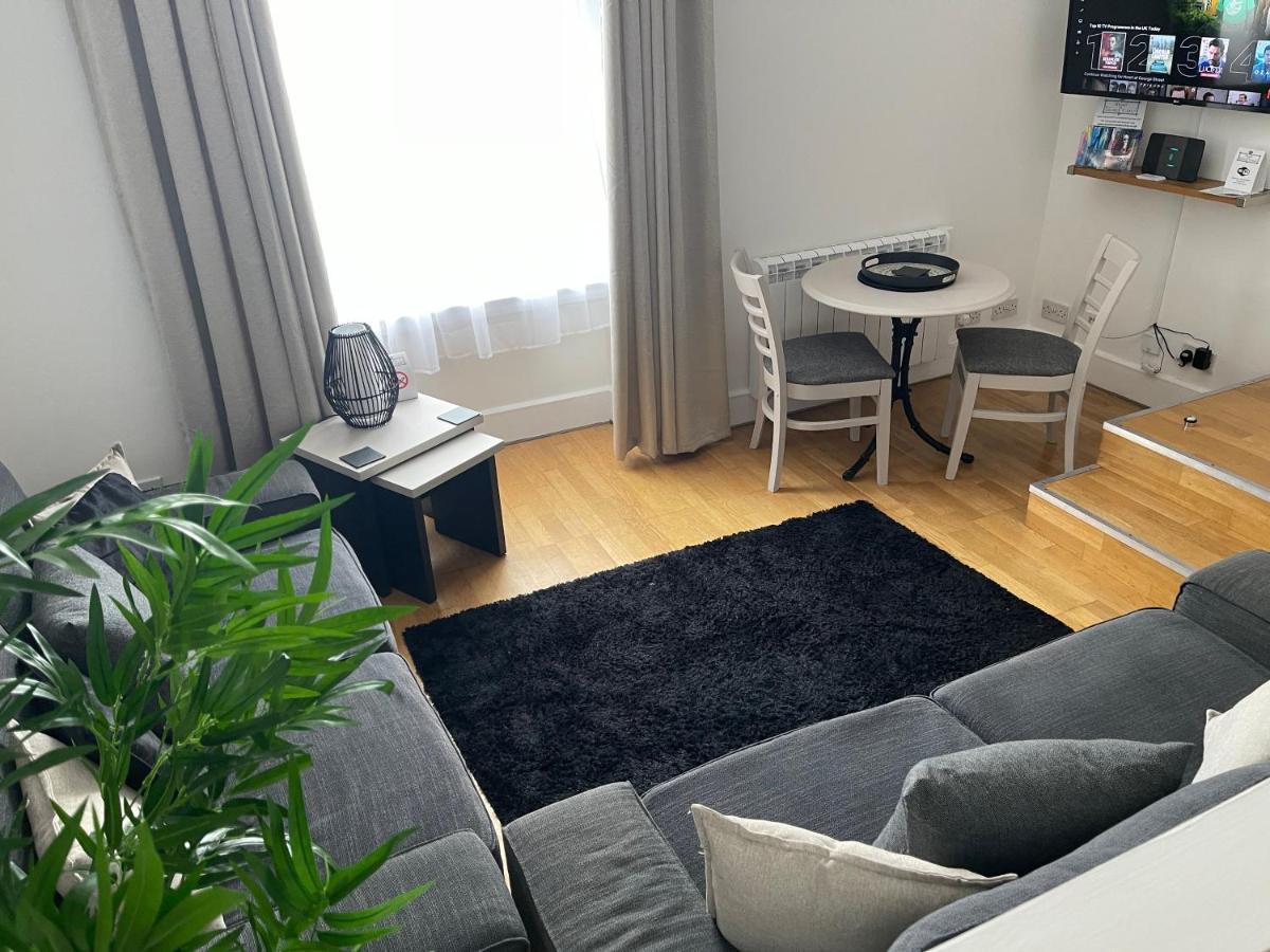 Apartment Heart Of George Street 2