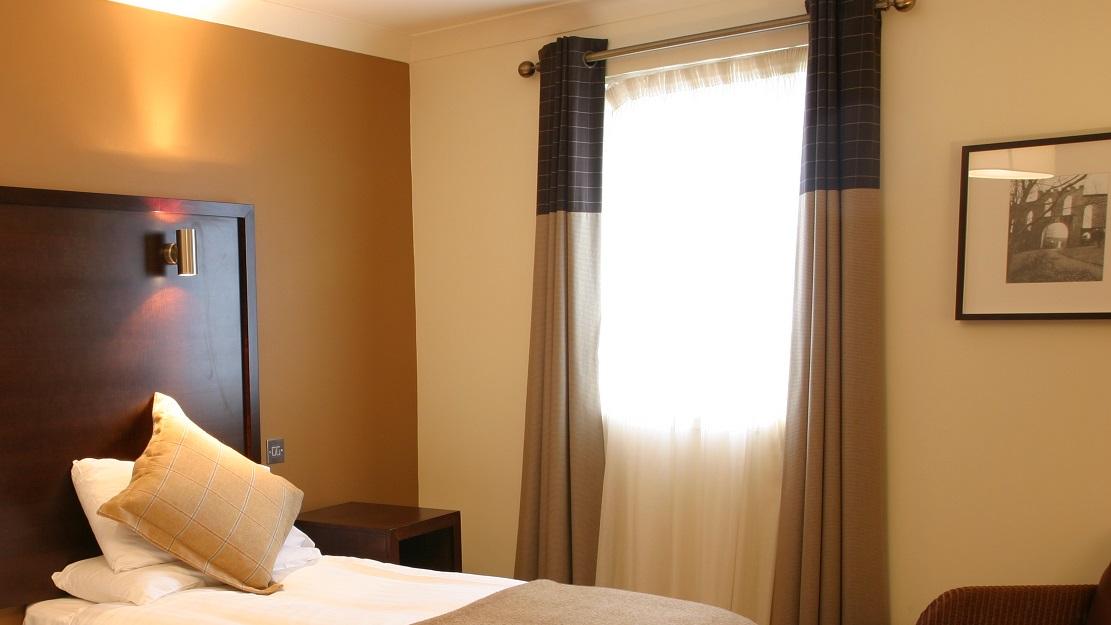 Bay Hotel