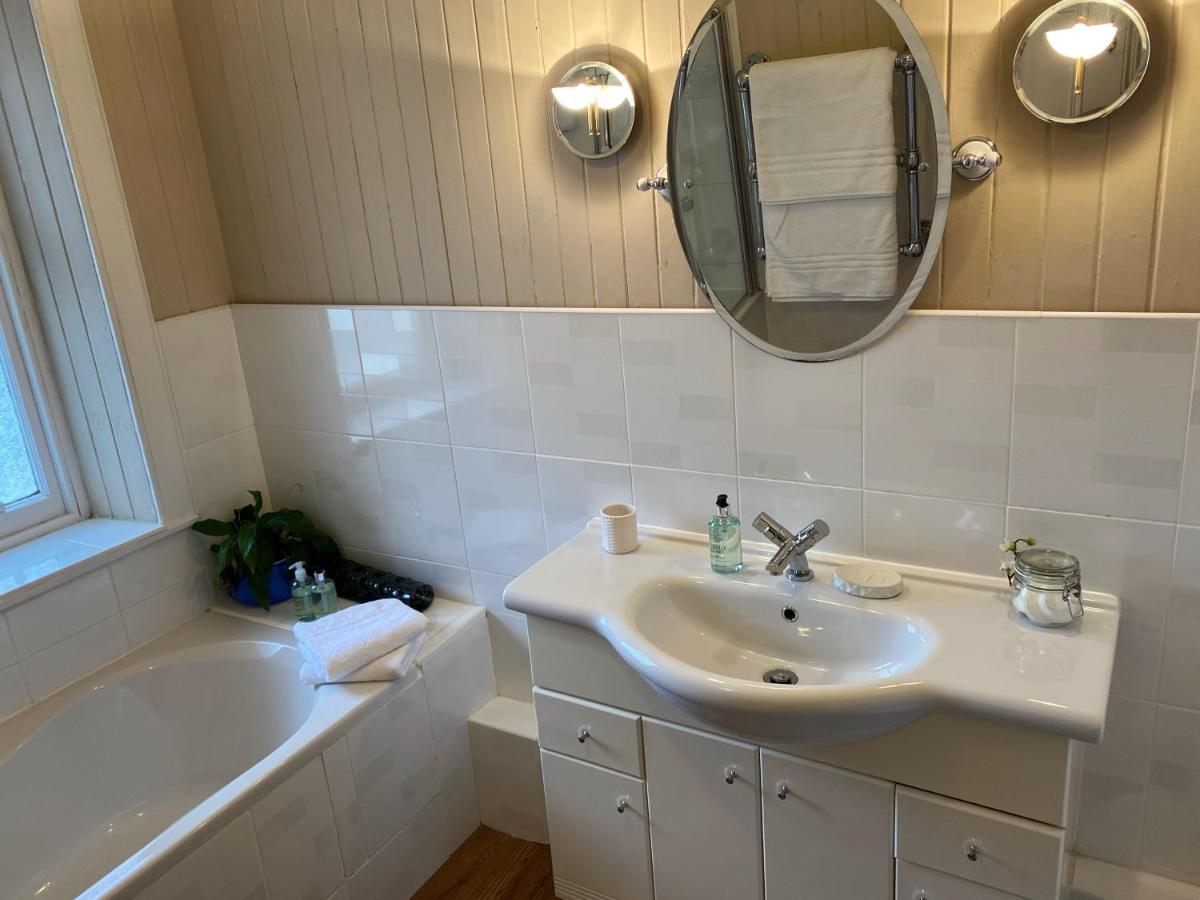 Ards House Bed & Breakfast 4*
