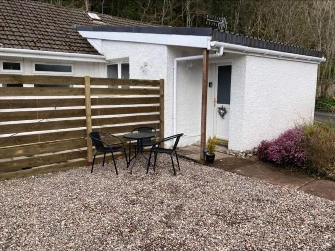 Glenshee Annexe, Oban. * Oban