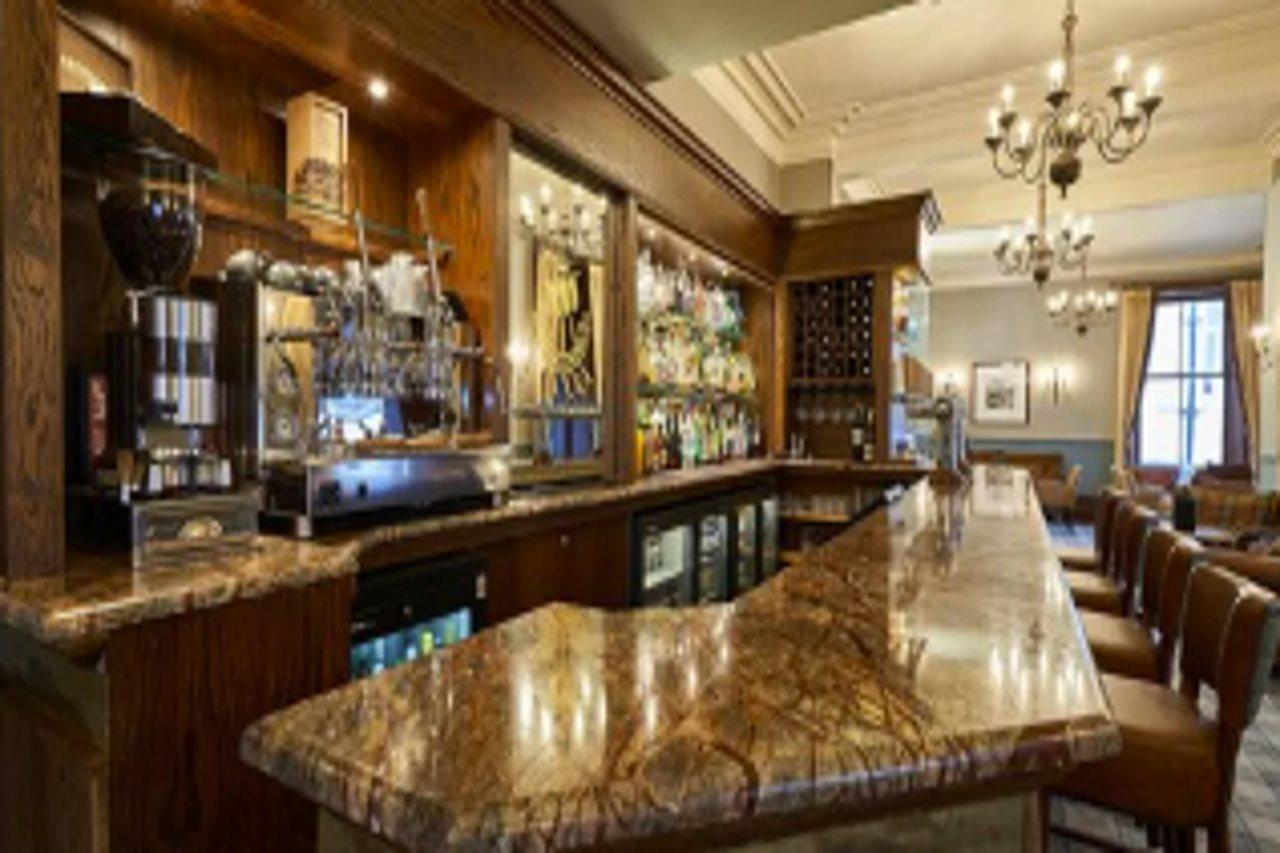 Bay Hotel