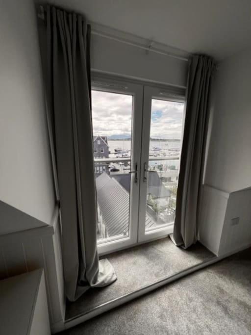 73 George Street. 3 Apartment *