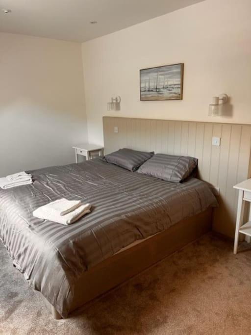 73 George Street. 3 Oban