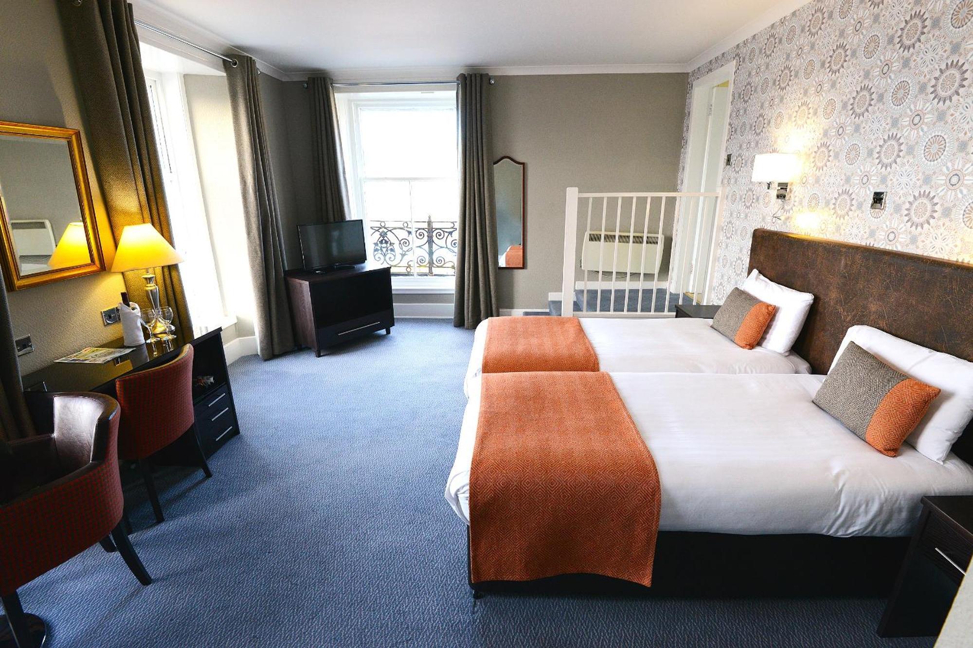 Columba Hotel 3*
