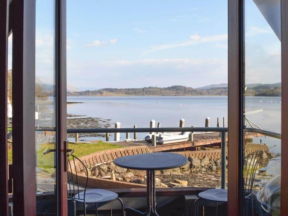 Dundonald Landing Lochside Holiday home *