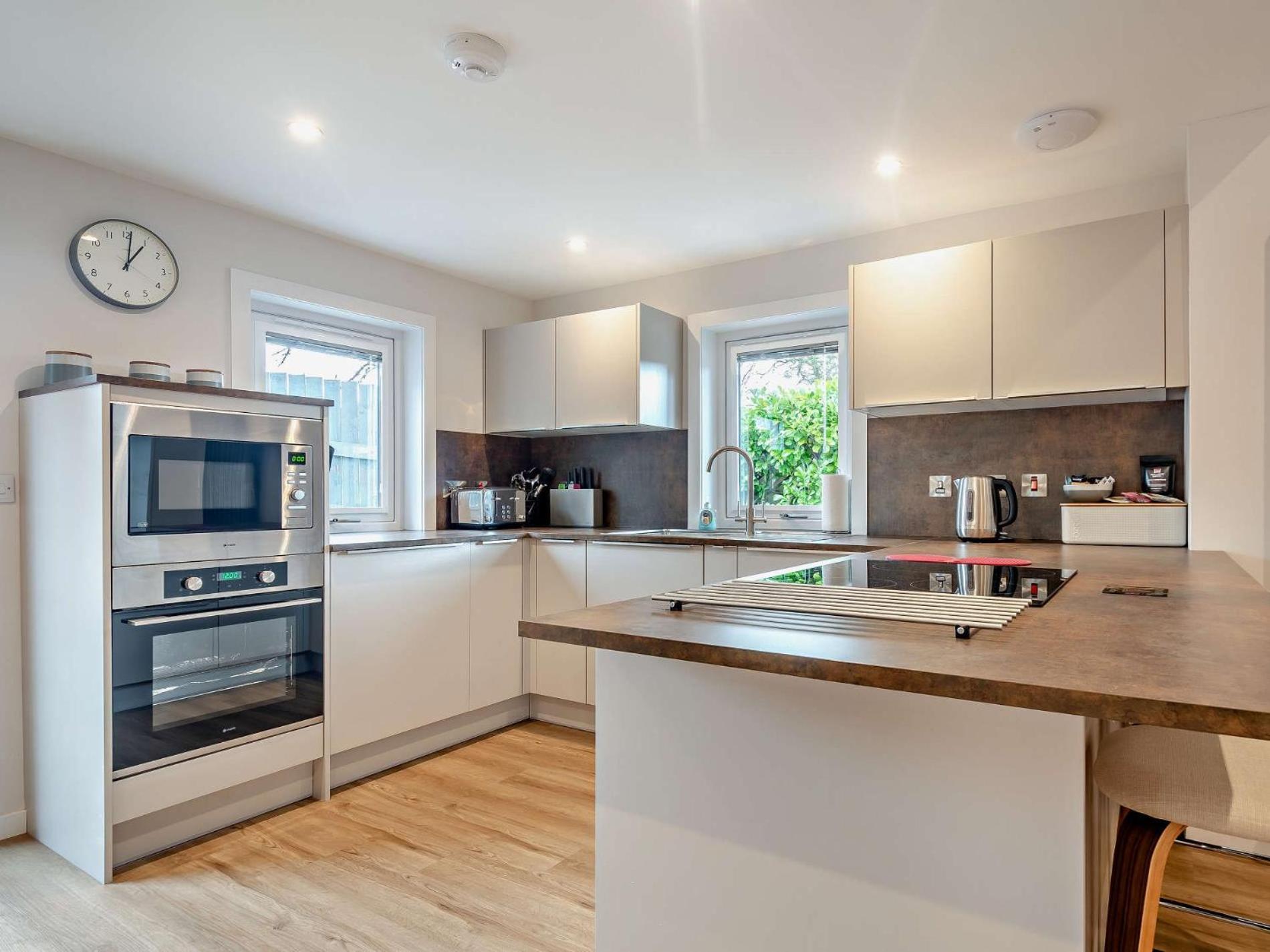 2 Bed In 93232 Holiday home