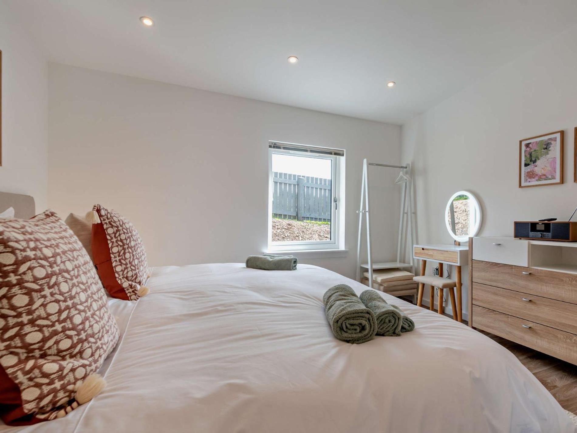 Holiday home 2 Bed In 94035