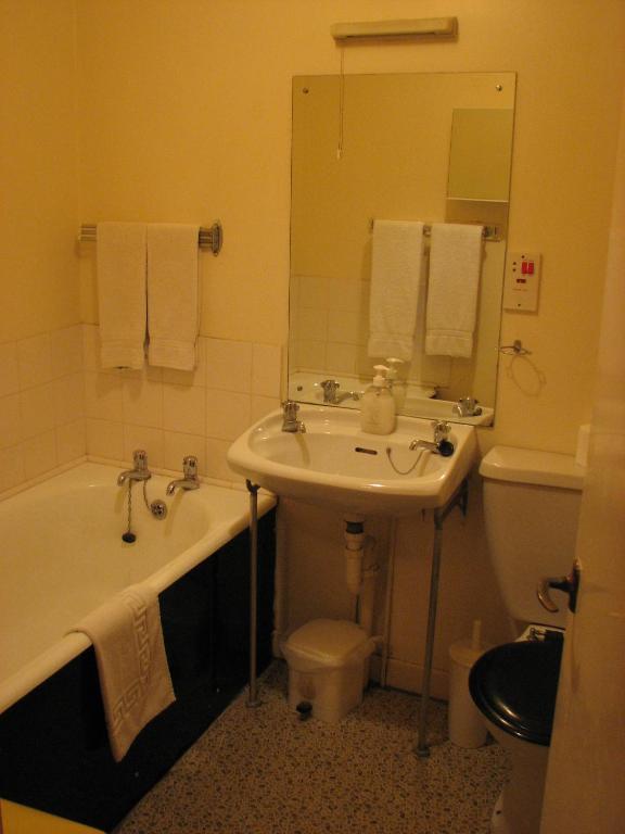 Hotel Lancaster 2*