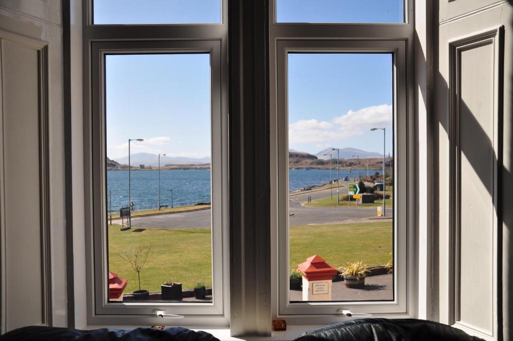 Guest house Corran House 2*