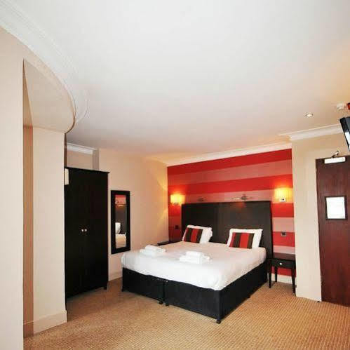 Columba 3*