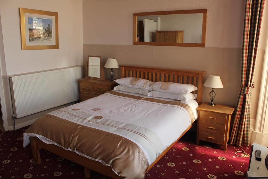 Corran House