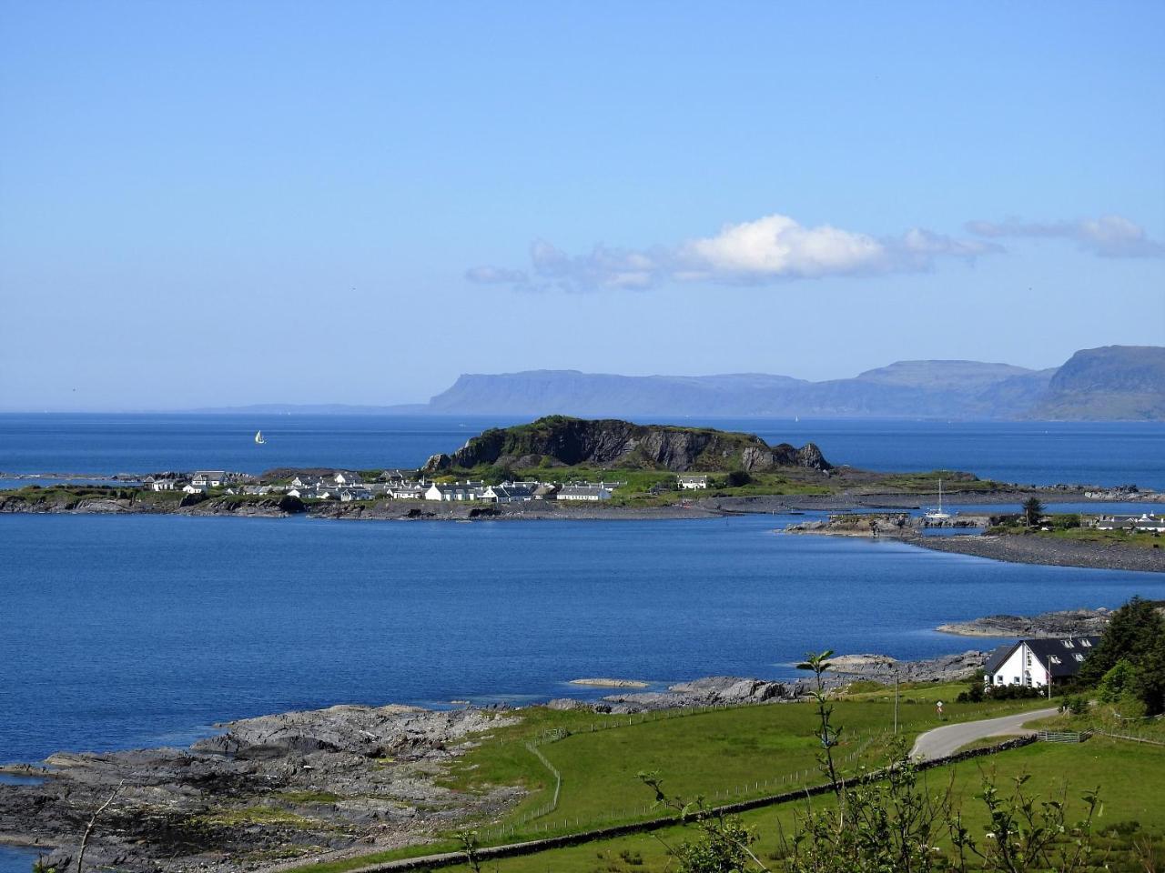 55 Easdale Island Bed & Breakfast